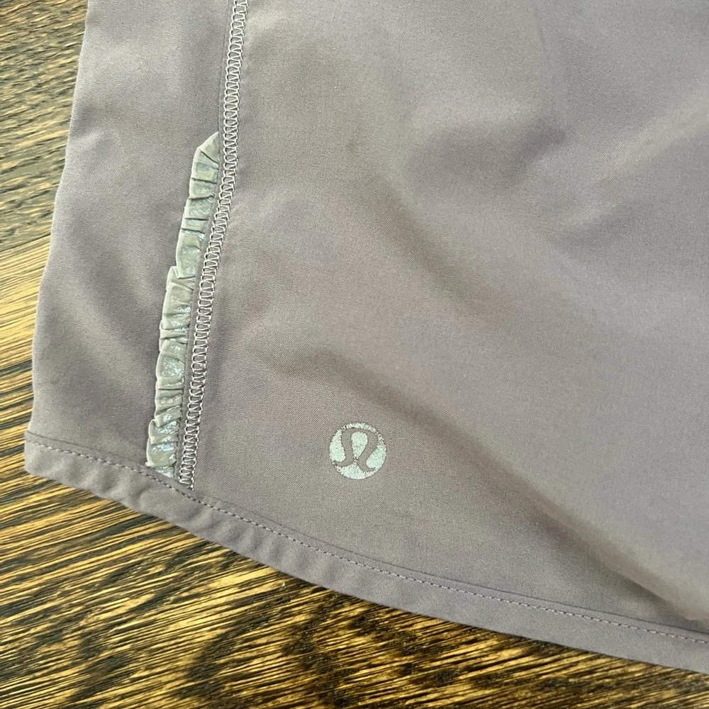 Lululemon purple/gray shorts w/ built in liner, size‎ 6